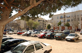 L'inici de les obres de la remodelació de la plaça començaran en un mes. fdg/carles castro