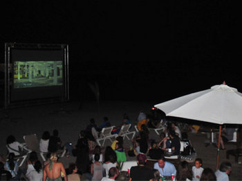 Festival de Cinema Sitges. Els fans del Festival se citen a Aiguadolç 