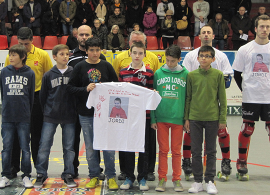 Homenatge a Jordi Agulló, abans del partit del Noia - Liceo