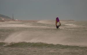 Joan Grífols. Imatges del temporal de #vent a la platja de Cubelles