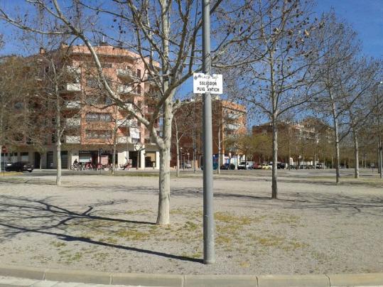 JERC. Les JERC Vilafranca exigeixen a lAjuntament que dignifiqui la plaça de Puig Antich