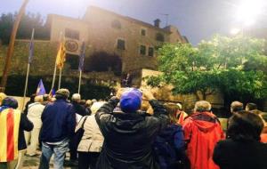 Concentració a l'Ajuntament de Calafell de suport a Mas, Rigau i Ortega