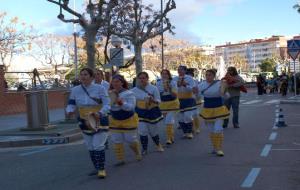 El Ball de Valencians i el Ball de Panderos de l'Embarcada, a la Festa Major petita de Salou