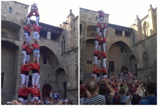 Els Xicots fan 3 i 4 de 8 a la plaça del Rei de Barcelona. Xicots de Vilafranca