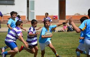 Imatges de la jornada d'escoles de rugbi a Tarragona