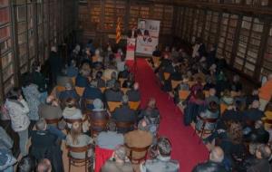 Juan Luis Ruiz omple la Biblioteca Víctor Balaguer en lacte de presentació de la seva candidatura a lalcaldia de Vilanova i la Geltrú