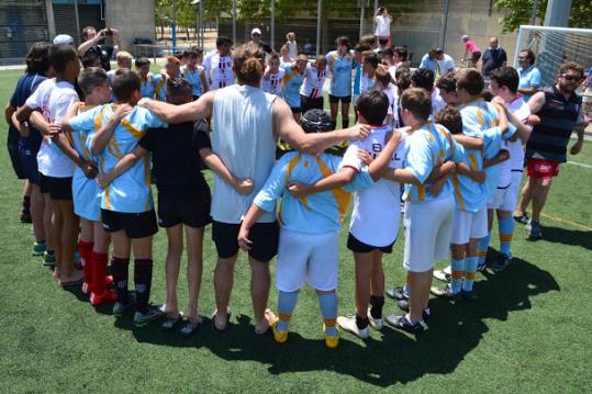 Entrenament conjunt abans d'anar cap al Camp Nou. Eix