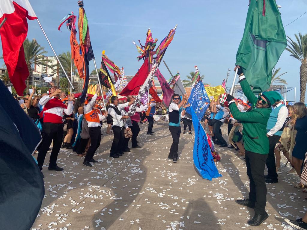 El carnaval de Vilanova es cola a la Copa Amèrica al ritme del Turuta