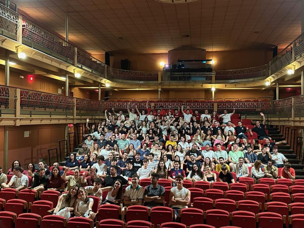 Acte institucional de benvinguda als balls de la Festa Major de Vilafranca del Penedès. Ajuntament de Vilafranca