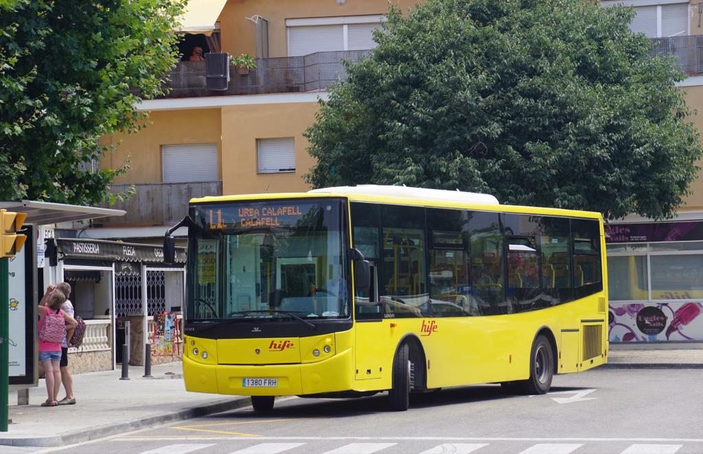 Calafell treu a concurs el nou contracte de transport públic. Ajuntament de Calafell