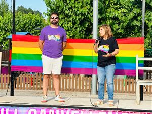 Canyelles celebra amb èxit la seva primera desfilada de l'Orgull LGTBI+