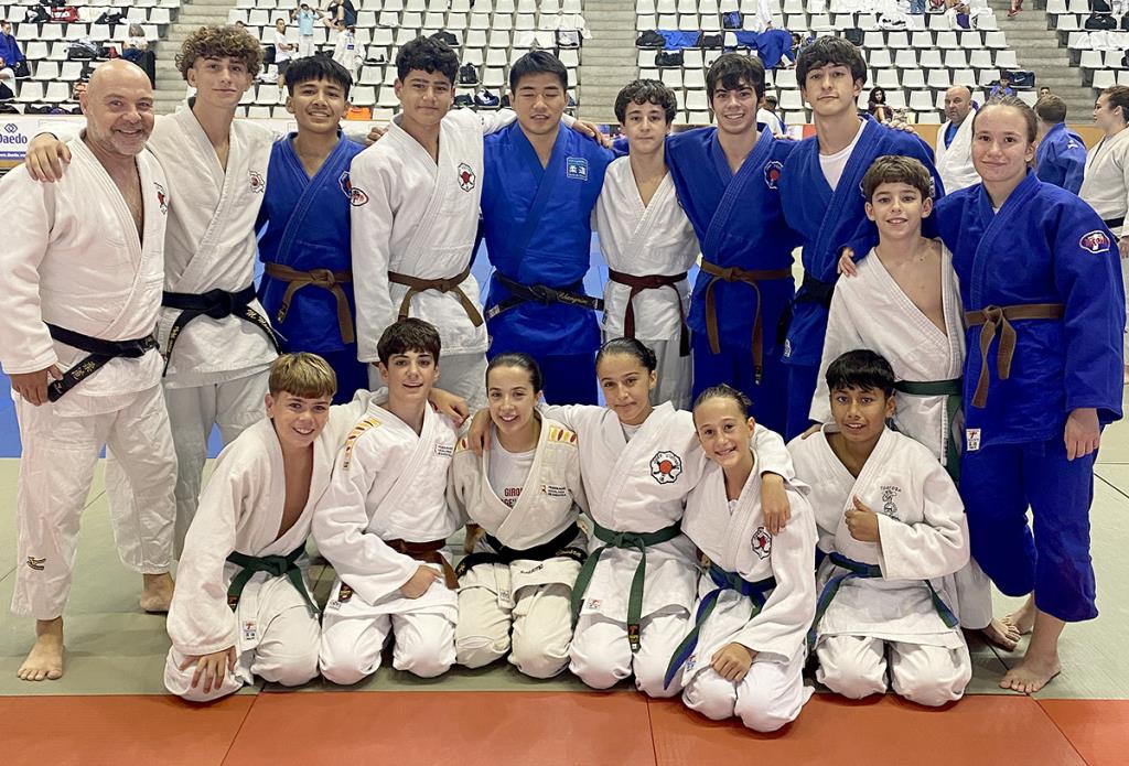 Els alumnes de l'Escola de Judo Vilafranca - Vilanova. Eix