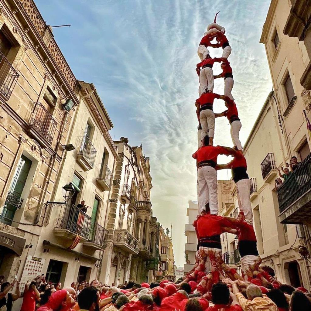 Els Nens del Vendrell s'apunten un segon 3de8 i ja miren cap a castells de 8 i mig. Nens del Vendrell