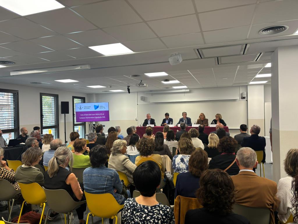 La infermera i formadora Mercè Taló inaugura el curs acadèmic del Campus d’Igualada. EIX