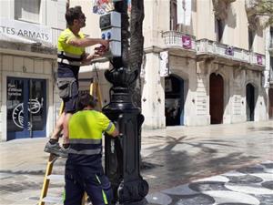 La Unitat de Serveis Municipals prepara les infraestructures de Festa Major de Vilanova amb unes 200 actuacions