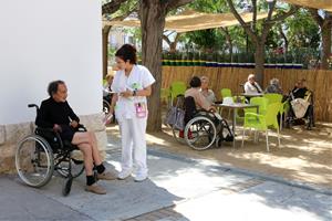 L’Hospital de Sitges compleix 700 anys: d’asil medieval a fundació geriàtrica que salvaguarda la malvasia local