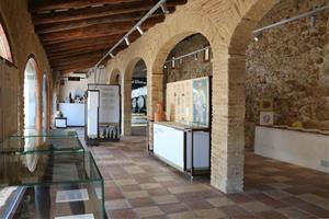 L’Hospital de Sitges compleix 700 anys: d’asil medieval a fundació geriàtrica que salvaguarda la malvasia local