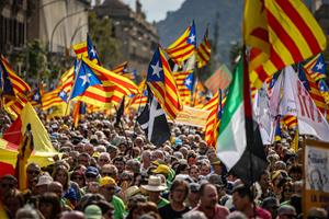 L’independentisme treu 73.500 persones al carrer en la manifestació descentralitzada de la Diada