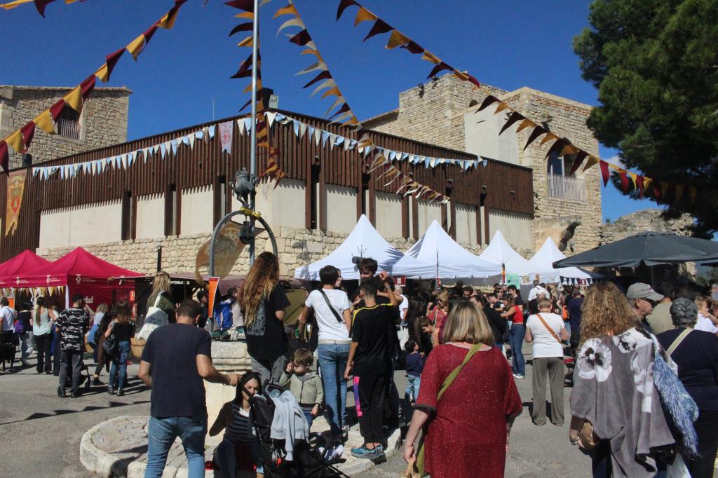 Lluïda Sarroca Medieval amb l’ampliació de la zona gastronòmica al voltant del castell. Ajt Sant Martí Sarroca