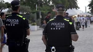 Mossos i policia local incrementen el patrullatge a Sitges per evitar els robatoris de rellotges d'alta gamma