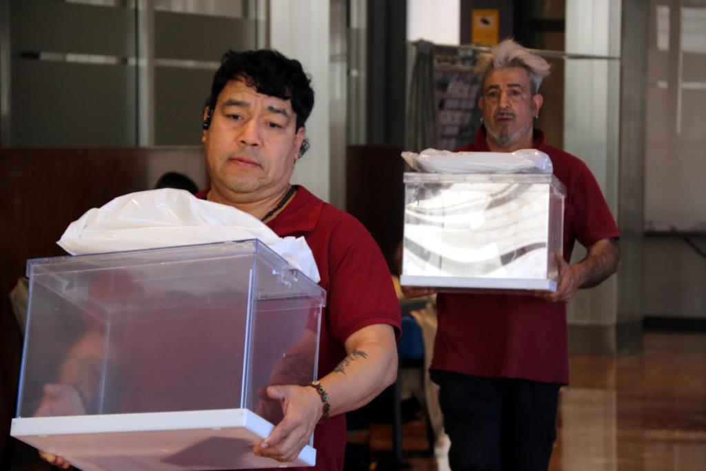 Obren els més de 2.500 col·legis electorals habilitats arreu de Catalunya. Ajuntament de Vilanova