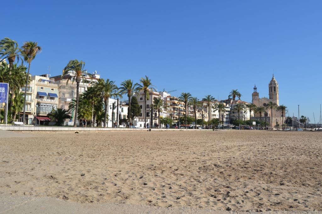 Pepsi gravarà amb un espectacle de drons i pirotècnia a Sitges el seu nou anunci la nit de Sant Joan . Ajuntament de Sitges