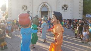 Ribes s'enlaira amb els primers actes de la Festa Major . Ajt Sant Pere de Ribes