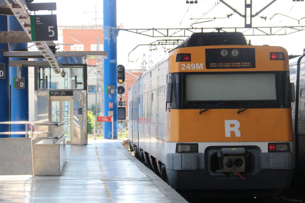 Rodalies preveu alteracions aquest dilluns a l’R1, l’R4, l’R3 i l’R7. ACN