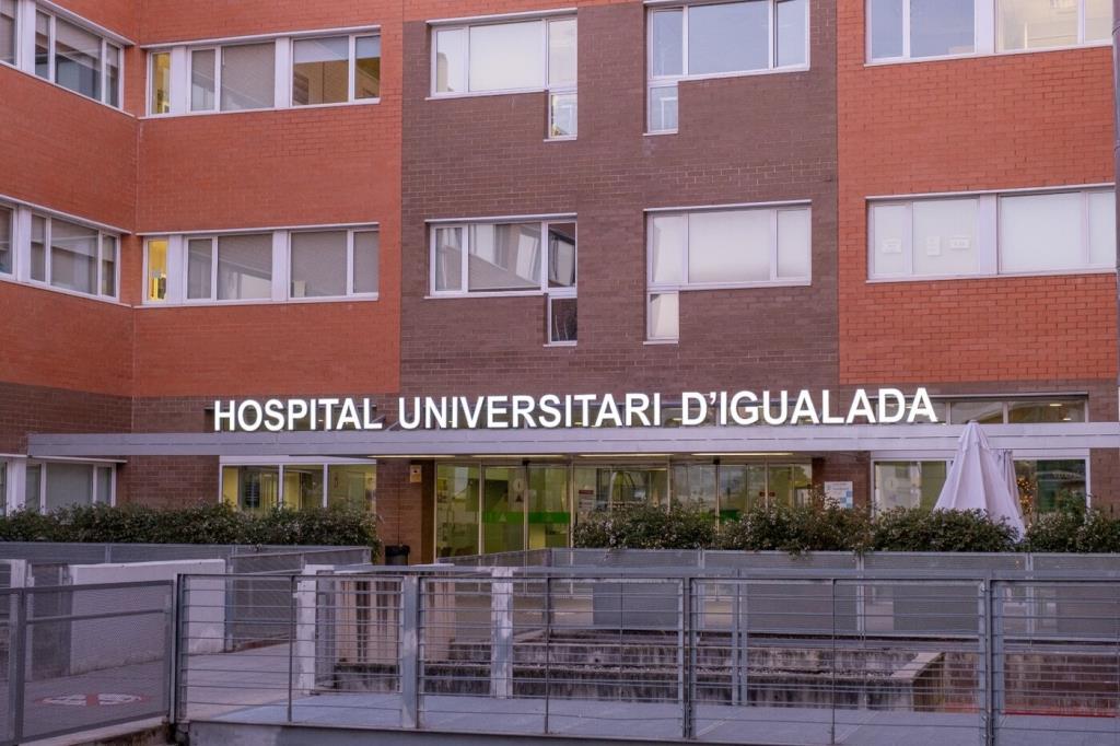 Salut Pública lliura l'acreditació Amed a l'Hospital Universitari d'Igualada en el marc del Dia Mundial de l'Alimentació. CSA