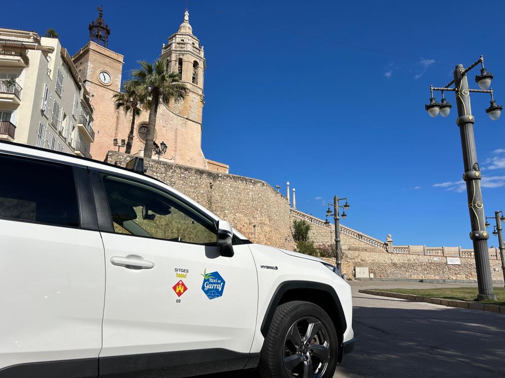 Sitges s'uneix al Servei de Taxi del Garraf, ampliant la flota a 80 vehicles. CC Garraf