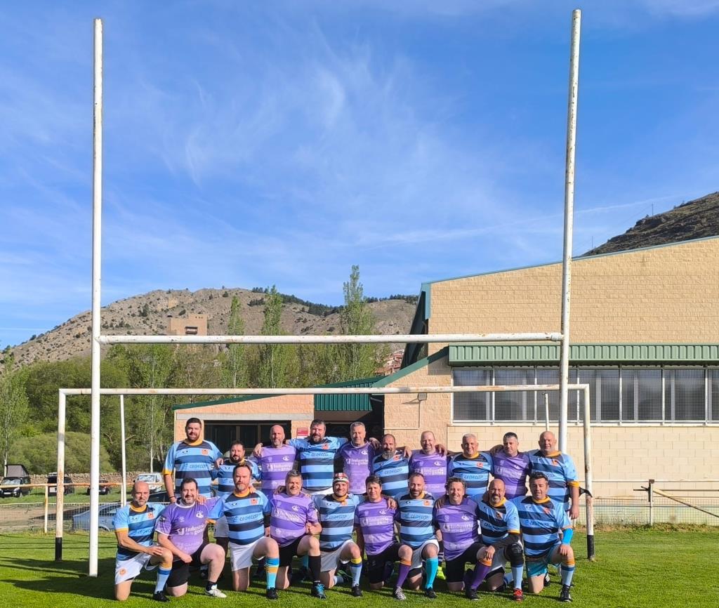 Torneo de rugby 'Mal de altura', al petit poble d'Alcalà de la Selva. Eix