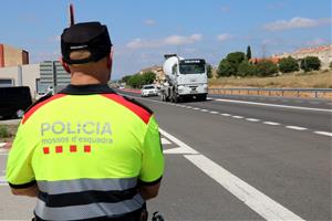 Trànsit implanta senyals que s’activen amb el pas dels vehicles per millorar la segurerat a l’N-340 a l’Alt Penedès