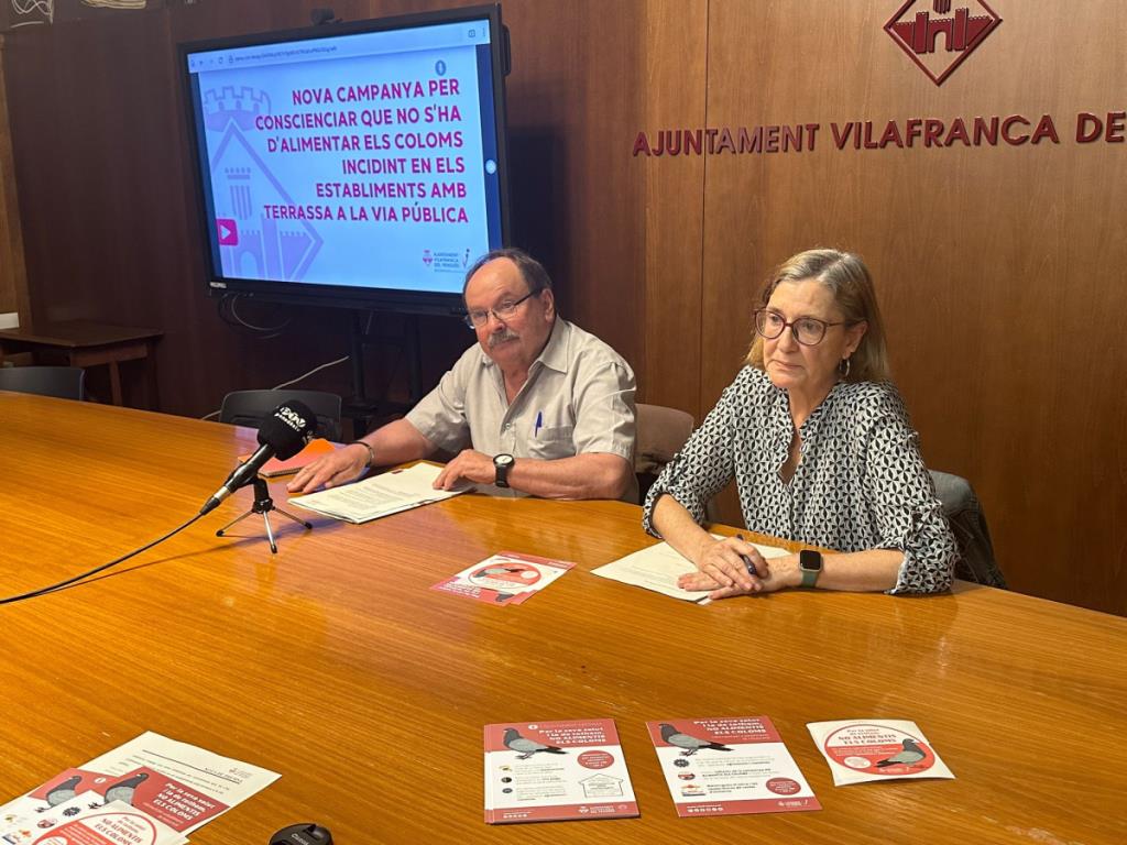 Vilafranca engega una campanya per evitar la proliferació de coloms a la ciutat. Ajuntament de Vilafranca