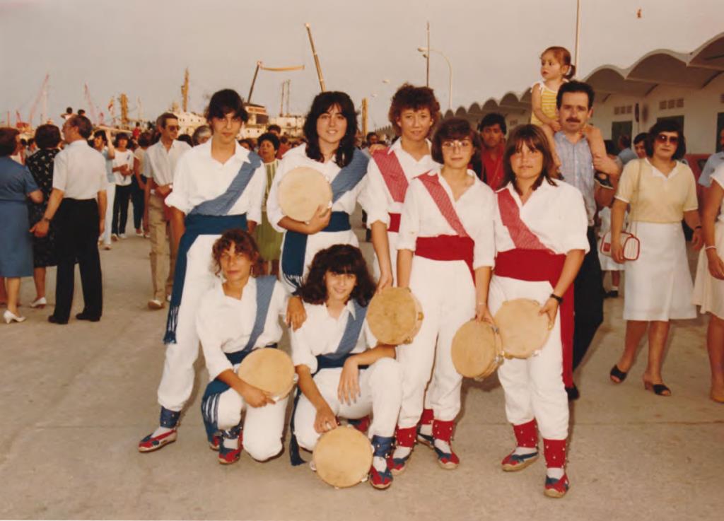 Vilanova i la Geltrú celebra el 40è aniversari del Ball de Panderos. ABP Vilanova i la Geltrú