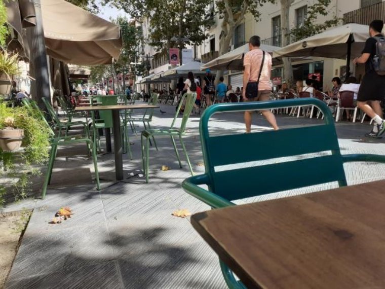 Vilanova i la Geltrú congela les llicències de bars, restaurants i local d'oci nocturn per reordenar el centre de la ciutat. Ajuntament de Vilanova