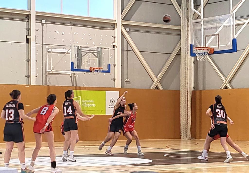 AB VENDRELL - BC TECLA SALA . Eix