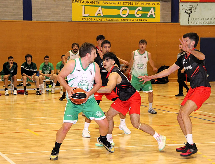 Bàsquet Sitges “A” - C.B. Grup Barna. Eix