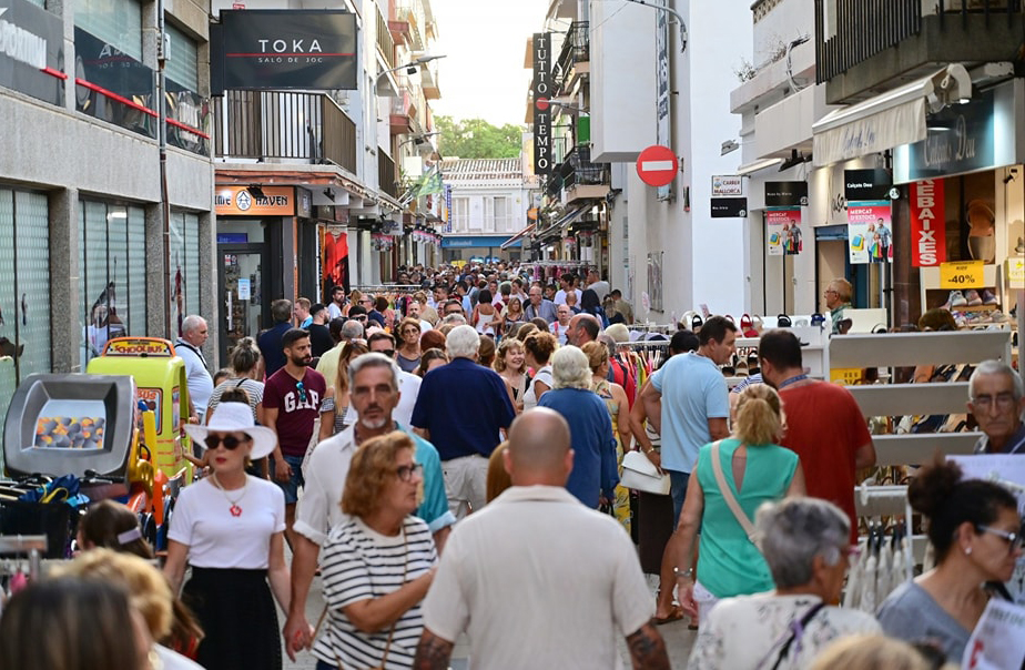 Entre els tres municipis que més creixen de Catalunya trobem Calafell i Cunit. Ajt. de Calafell