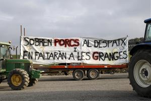 Crit d'alerta dels pagesos concentrats a l'Anoia