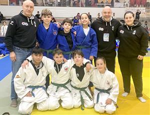 Els judoques de l'Escola de Judo Vilafranca - Vilanova. Eix