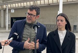 La diputada al Parlament de Catalunya, Montse Ortiz, i el diputat a la Diputació de Tarragona, Jaume Casañas. Eix