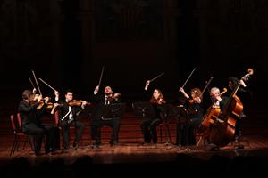 La Franz Schubert Filharmonia delecta el Palau de la Música amb Txaikovski, Mendelssohn i concertino convidat. ACN