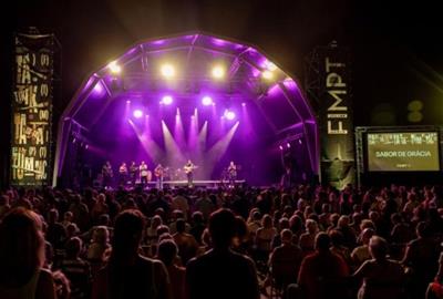 El FIMPT tanca la 45a edició consolidat com a referent de la música d'arrel amb una gran resposta del públic. Ajuntament de Vilanova