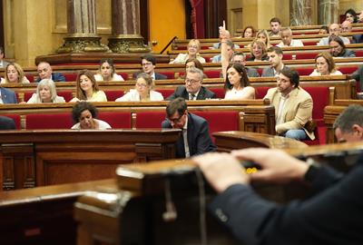 El Parlament exigeix inversions a l'Estat per eliminar el "coll d'ampolla" entre Sant Vicenç de Calders i Barcelona. ACN
