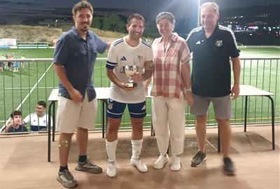 El Sitges guanya el Memorial Garcia Munté. Toni Muñoz
