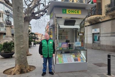 El ‘Sueldazo’ del Cap de Setmana de l’ONCE reparteix un premi de 2.000 euros al mes durant 10 anys a Vilafranca del Penedès. ONCE