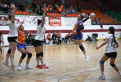 Grupo Usa H Mislata - MGC Mútua Handbol Ribes. @masiacreativa