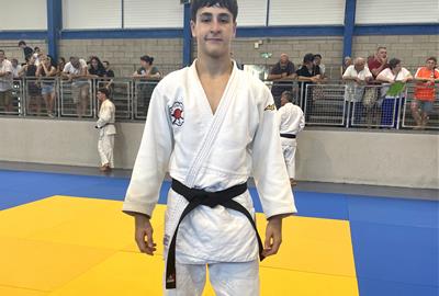 Guillem Ferrer nou cinturó negre de l'Escola de Judo Vilafranca-Vilanova. Eix
