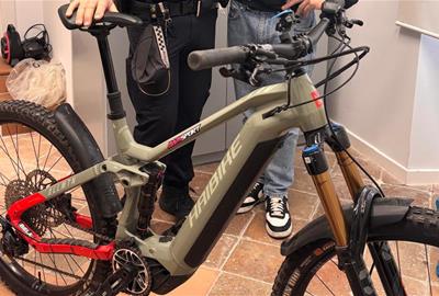 La Policia Local de Sant Pere de Ribes recupera una bicicleta elèctrica sostreta valorada en 6.000 €. Ajt Sant Pere de Ribes