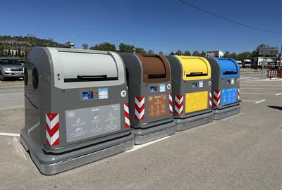 Vilafranca avança cap a un nou model de residus amb visites a comerços i desplegament progressiu per barris. Ajuntament de Vilafranca